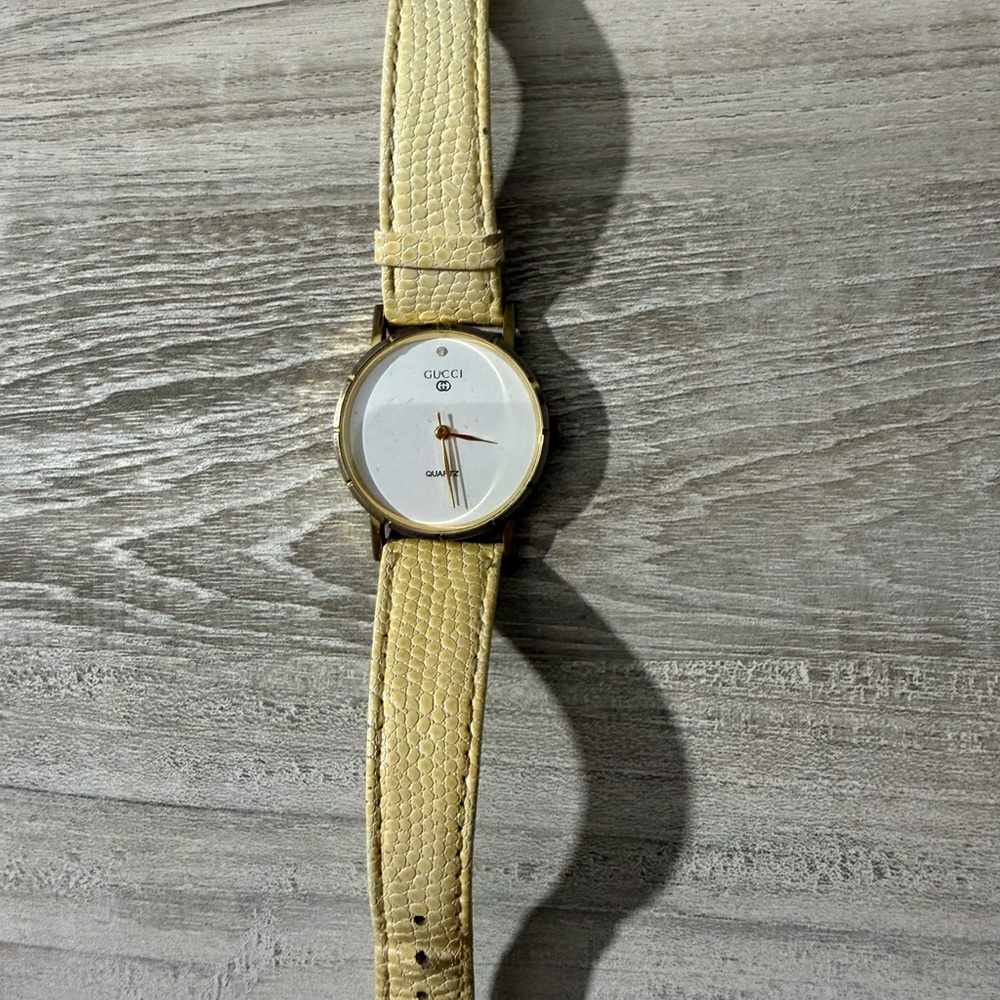 Gucci Gold and Cream Leather Watch
